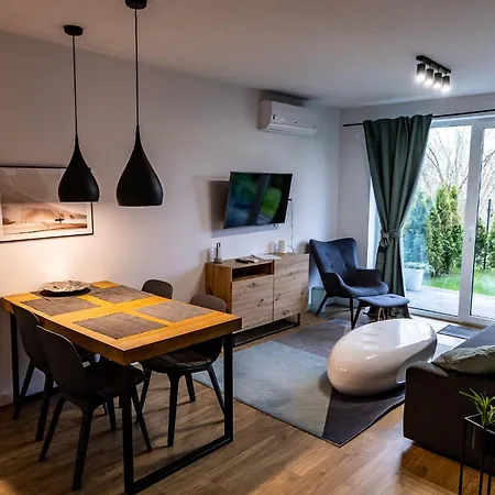 Surf I Apartment
